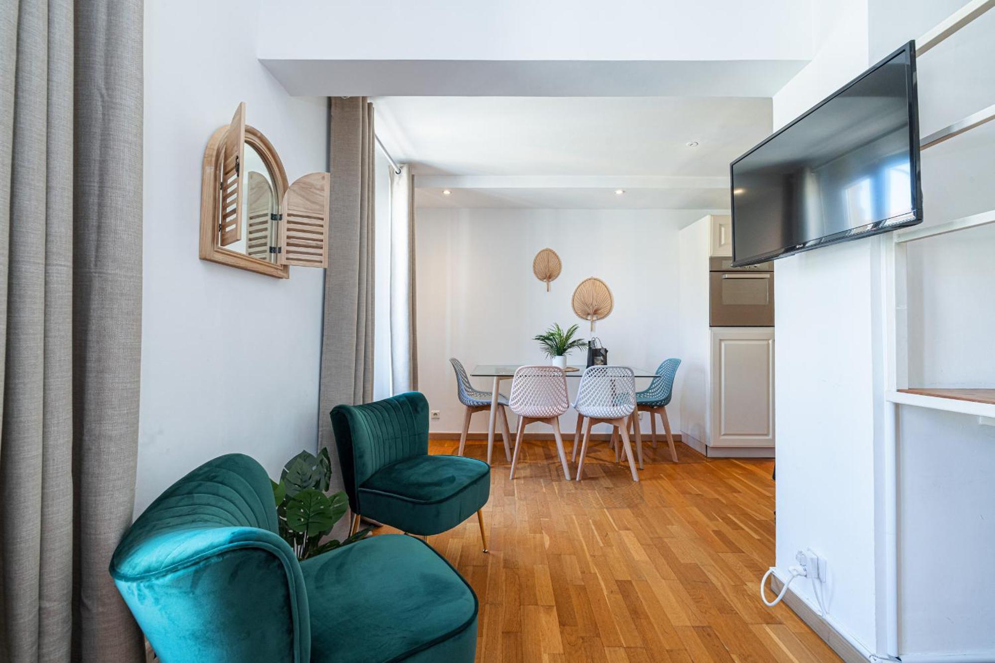 Massena Street - 1 Bdr Duplex With Ac & Parking Nice Exterior foto