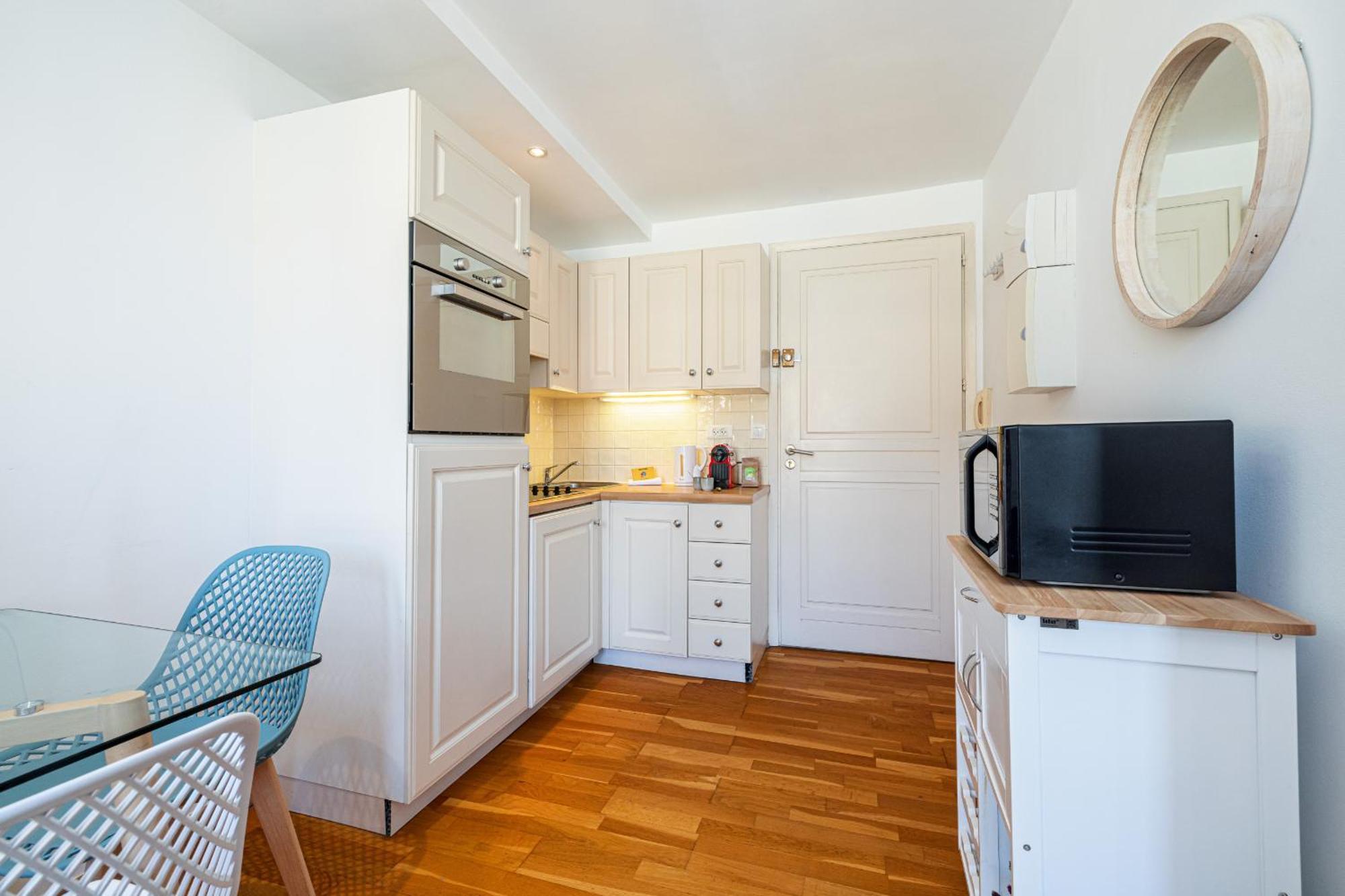 Massena Street - 1 Bdr Duplex With Ac & Parking Nice Exterior foto