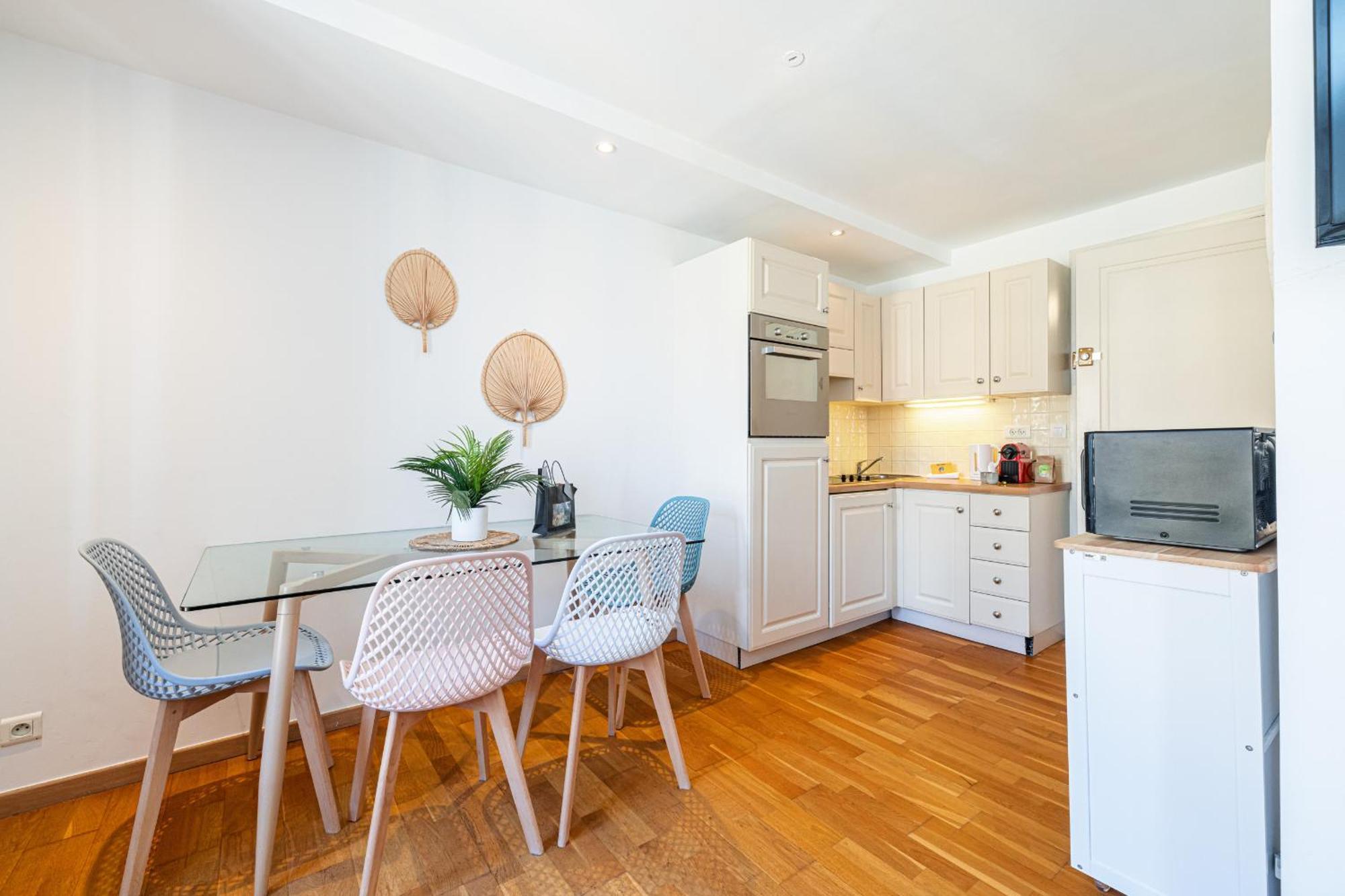 Massena Street - 1 Bdr Duplex With Ac & Parking Nice Exterior foto