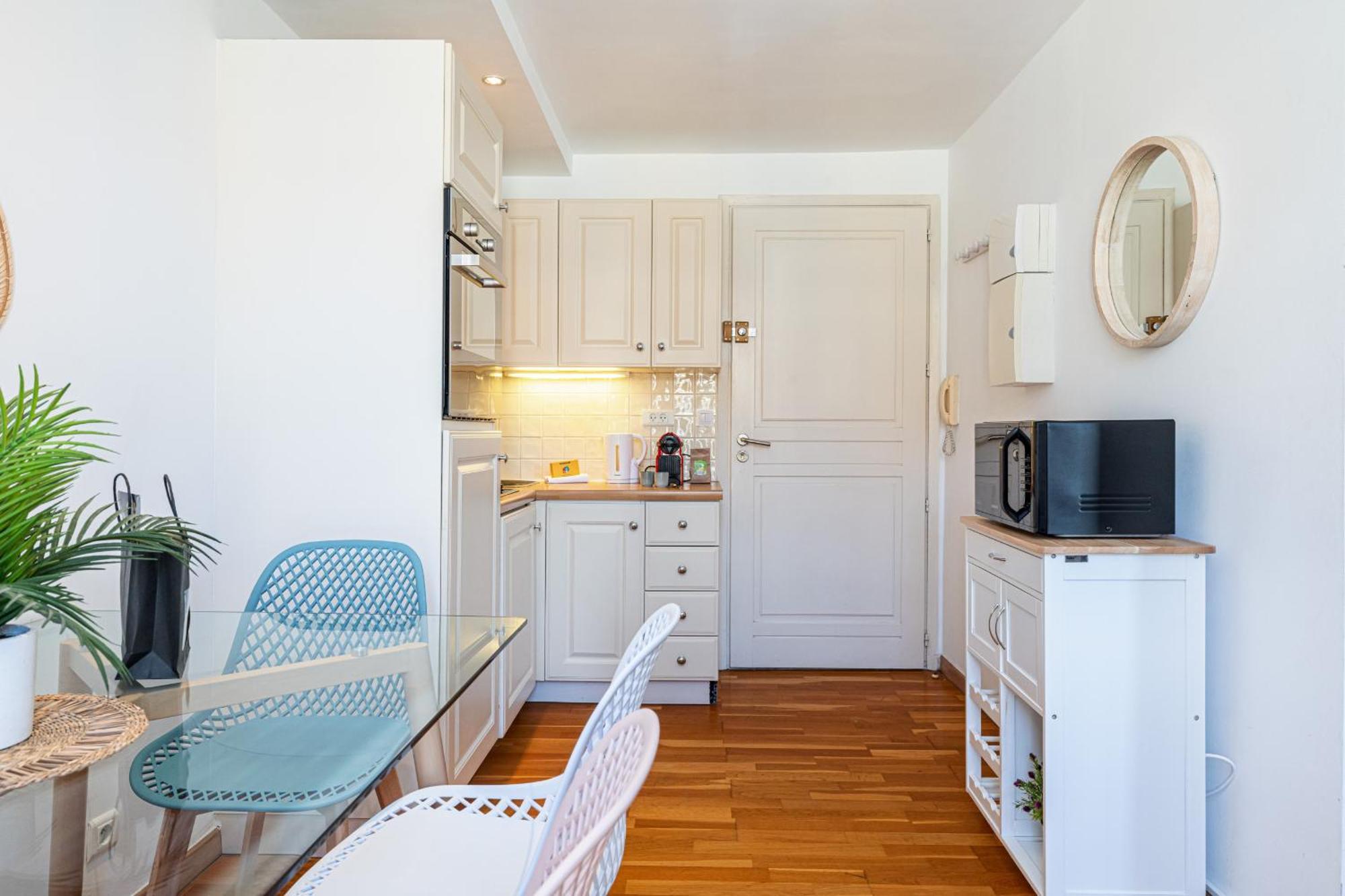 Massena Street - 1 Bdr Duplex With Ac & Parking Nice Exterior foto