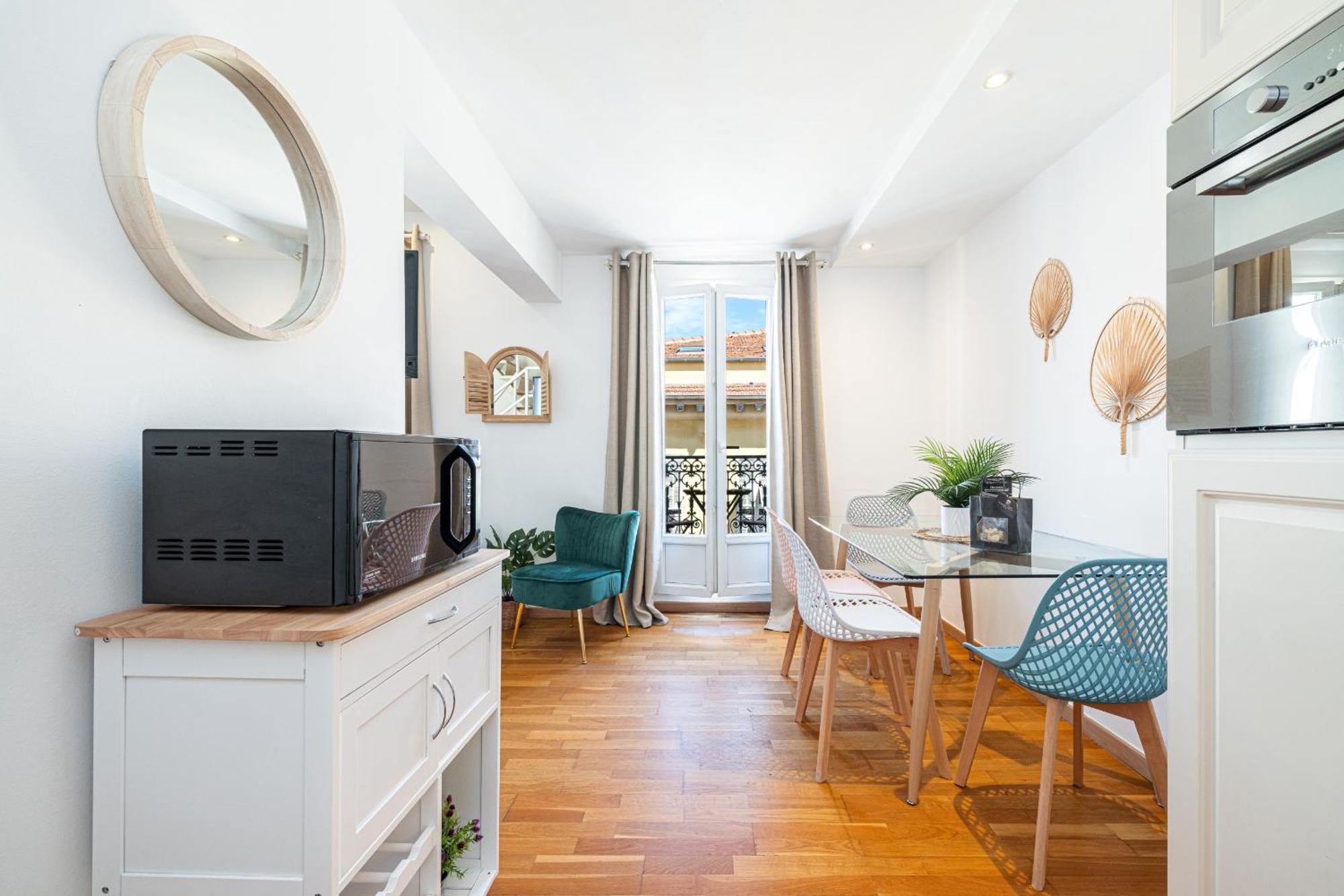Massena Street - 1 Bdr Duplex With Ac & Parking Nice Exterior foto